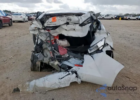 2024 Nissan Sentra S z USA, uszkodzony, nr VIN 3N1AB8BVXRY286824